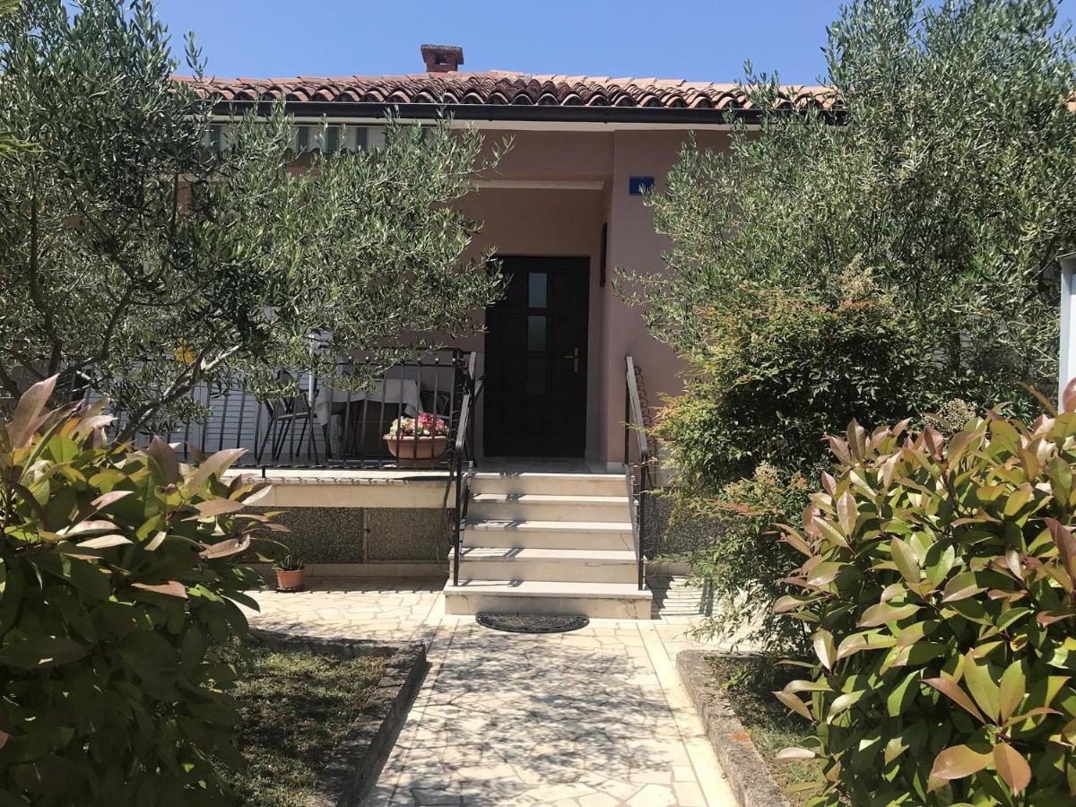 With A Parking Space - 7126 Umag